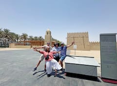 Recorrido de un día completo por las ciudades de Al Ain y Abu Dabi