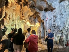 探索卧佛、大理石山和阴府洞