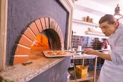 Clase privada de preparación de pizza y helado con vino