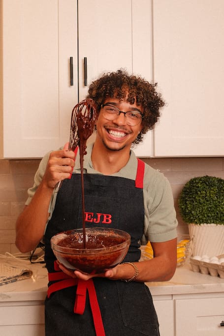 Baking Class with Justin Ellen