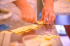 Clase de pasta y tiramisú con recorrido por el mercado de S'Ambrogio
