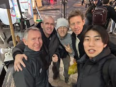 Explora Tokio en medio día con una persona local
