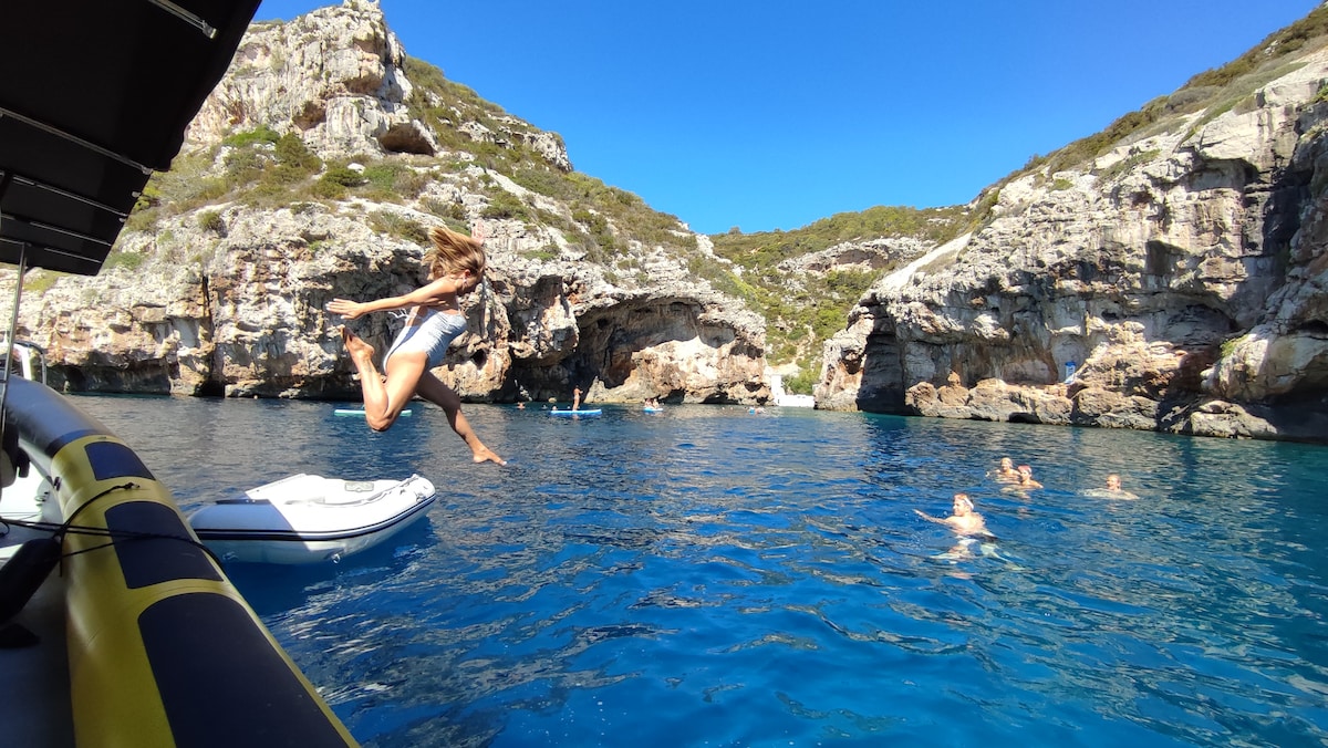 Blaue Grotte, 5 Inseln und Hvar, mit schattigem Sitzbereich