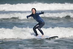 在库塔乘风破浪：私人冲浪体验与照片拍摄