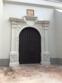 Explora los tesoros históricos del Viejo San Juan