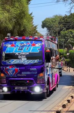 Viaja en matatus con grafitis a las colinas de Ngong