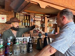 龙舌兰酒、烈酒和坎塔里托斯鸡尾酒