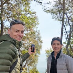 Un recorrido por la tranquila Naoshima en invierno con un exmiembro del personal de Benesse House. Arte y hermosos paisajes. Entrada incluida