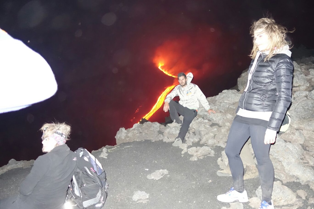 Explore Etna by jeep and trekking