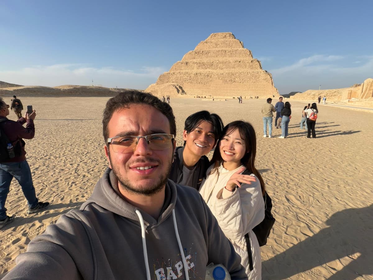 Tour to the pyramids of Giza ,temples and sphinx
