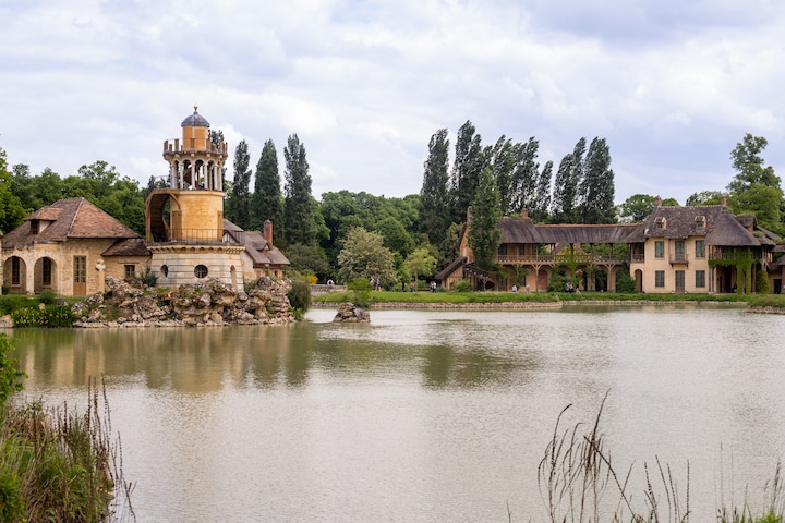 Versailles Food and Palace Bike Tour · ☆4.97