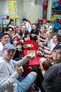 终极西贡高级美食品尝摩托车之旅
