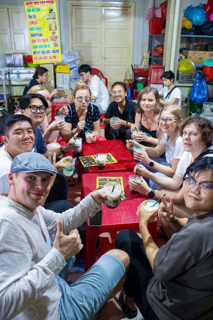 Най-добрата храна в Сайгон: обиколка с електрически скутер