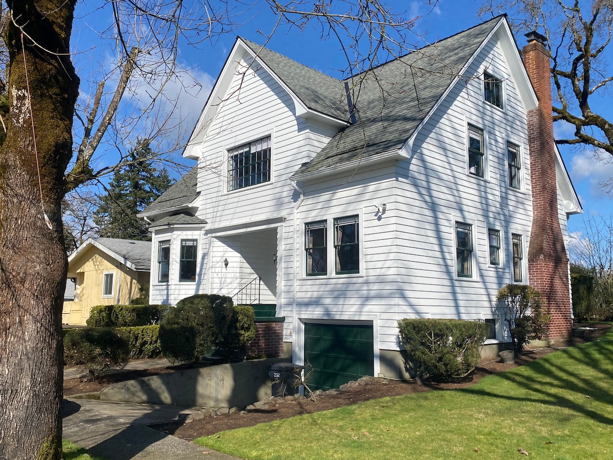 Unforgettable Film Sites: Twilight & The Goonies