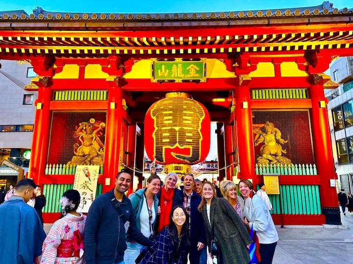 Tokyo Full-Course Tour: 15 Must-Sees & Hidden Gems · ☆4.93