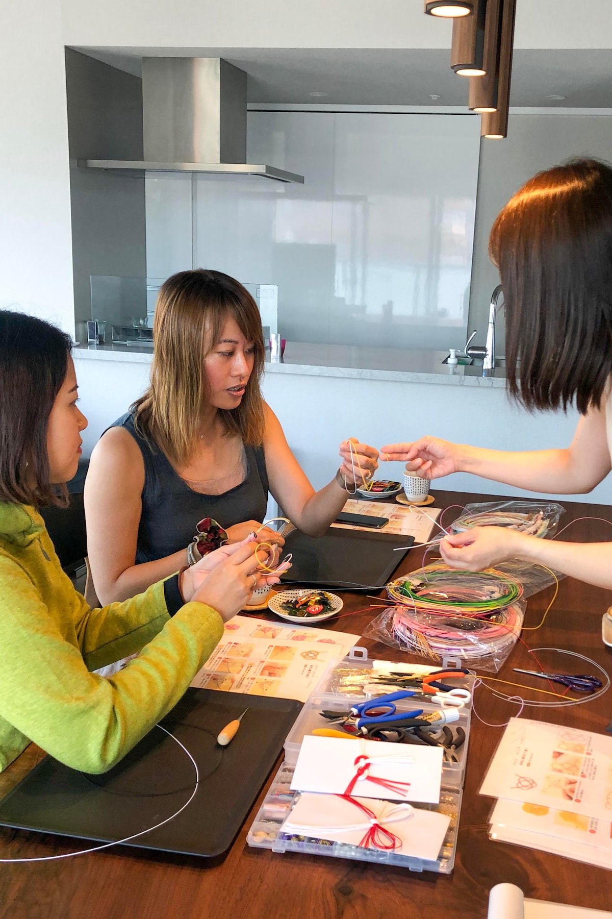 Craft your own accessories with Mizuhiki