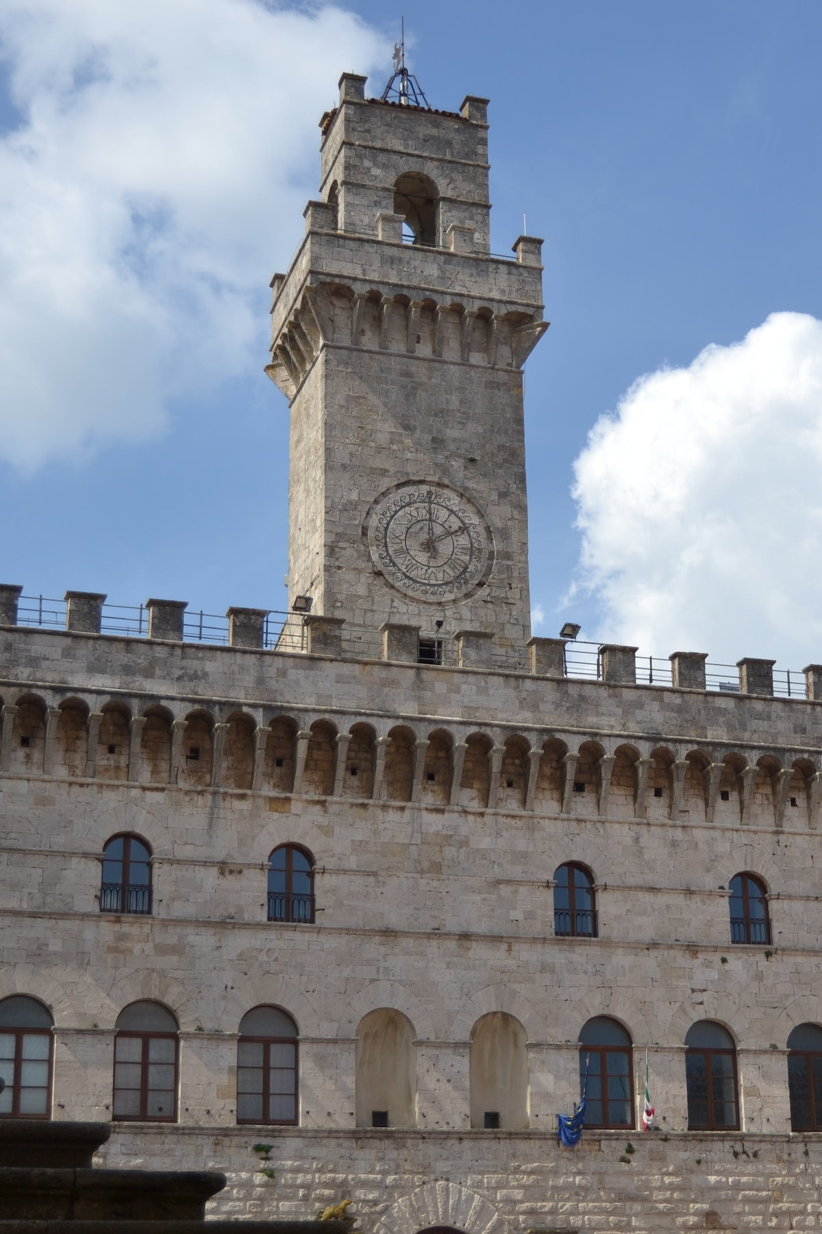 Discover Montepulcianos wine