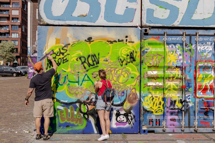 Urban Bike Tour, Graffiti & Magnet Fishing · ☆4.89