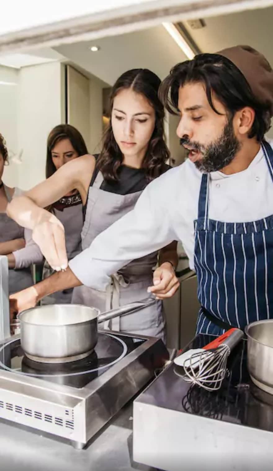 Bean to Bar: Form chocolate bars from scratch