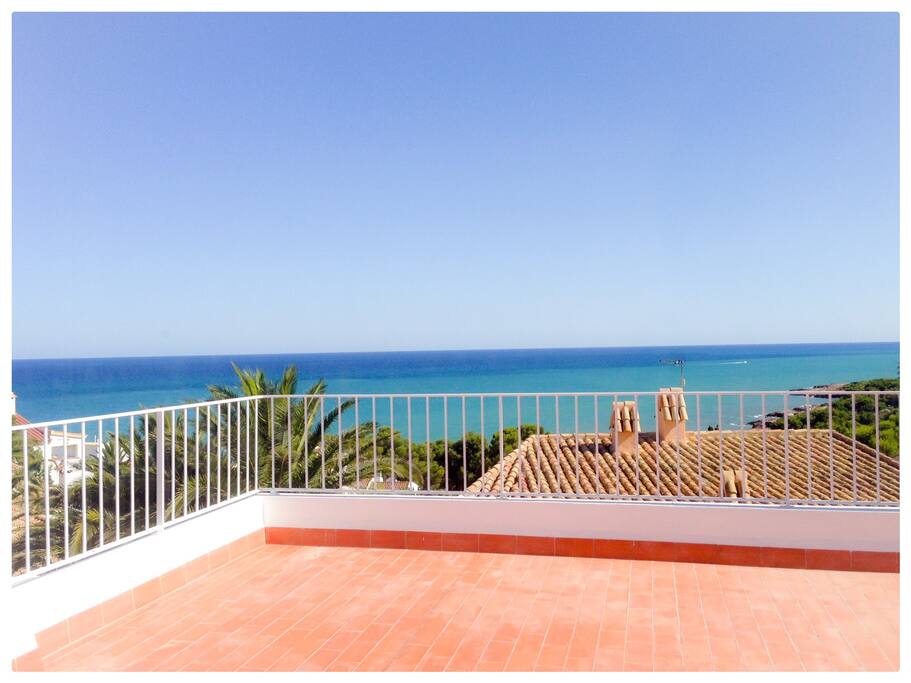 Terraza con vistas al mar