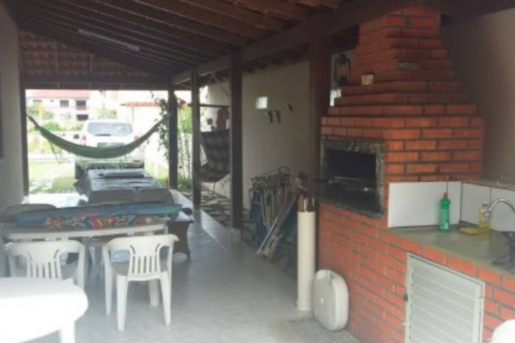 garagem e churrasqueira