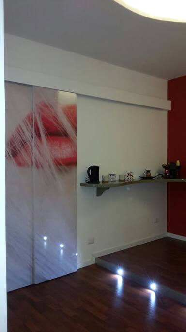 HALL RECEPTION