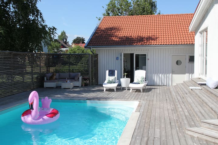 Work Out Take A Swim Get Warm In The Sauna Official Guest Suite In Kumla Sweden 1 Bedroom 1 Bathroom