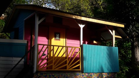"La Cabane" the small nature bungalow