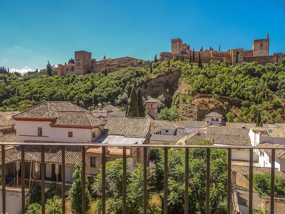 VISTAS DESDE JARDINES