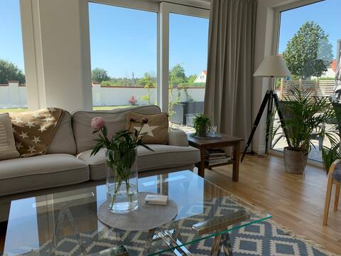 Newly built Scandinavian villa with terrace and garden