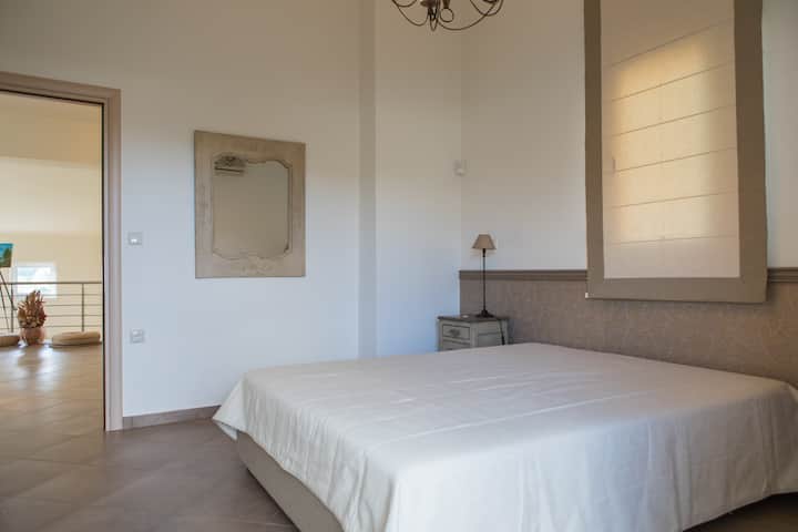 საძინებელი 4