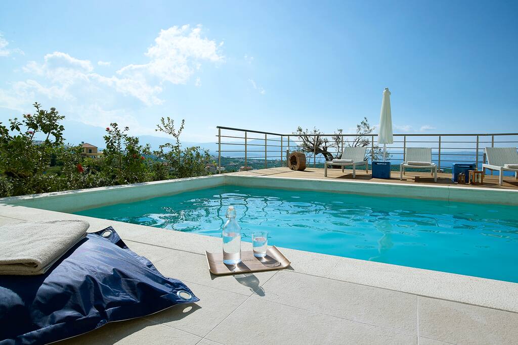 Unique property in an unspoiled natural environment with panoramic views