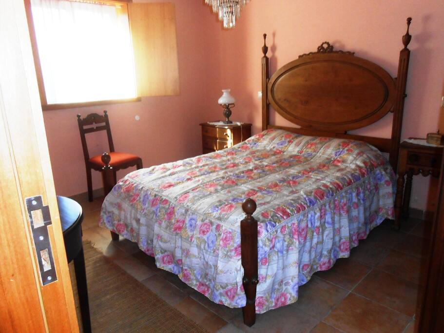 Quanto / Chambre / Room 01