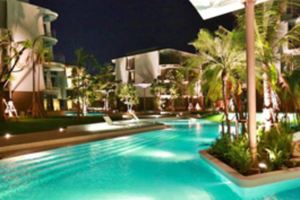 Pool access from the building