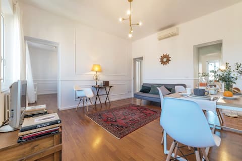 Trastevere Interno 8 apartment