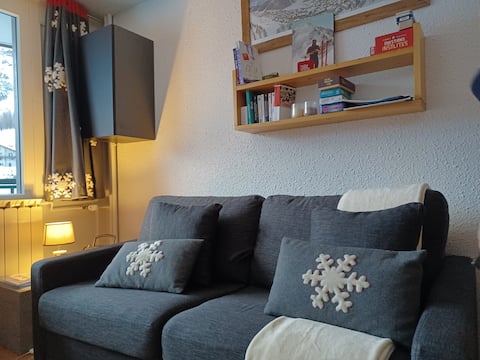 Top Airbnb: Studio for 2 people at the foot of the slopes in Val D'isère