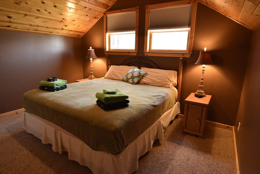 King Bedroom