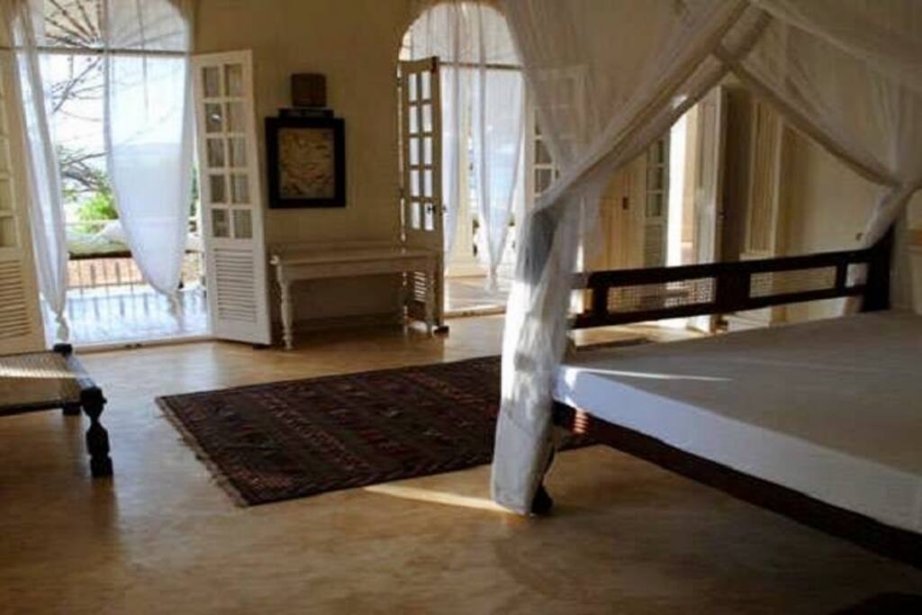 Ocean Room
