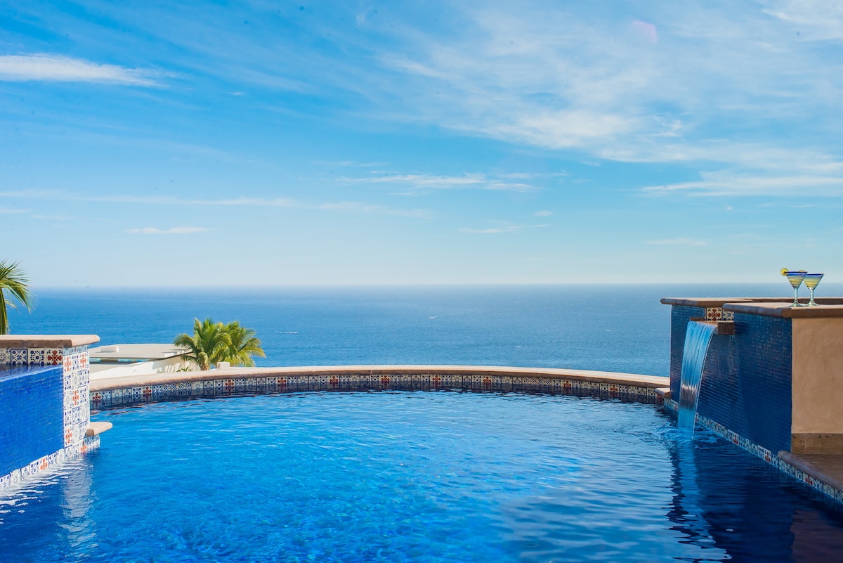 Luxurious Cascadas, Breathtaking Views in Pedregal