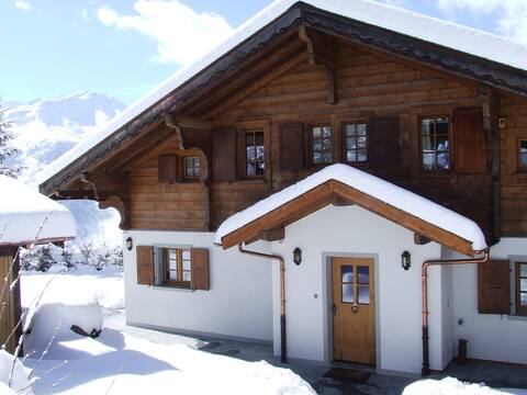 Luxury chalet in central Verbier