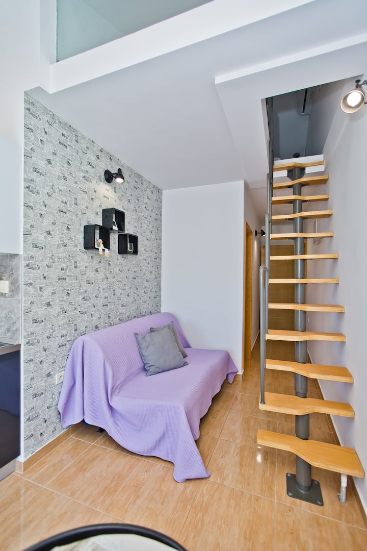 Lavanda Duplex Three-bedroom Apartment - Hvar