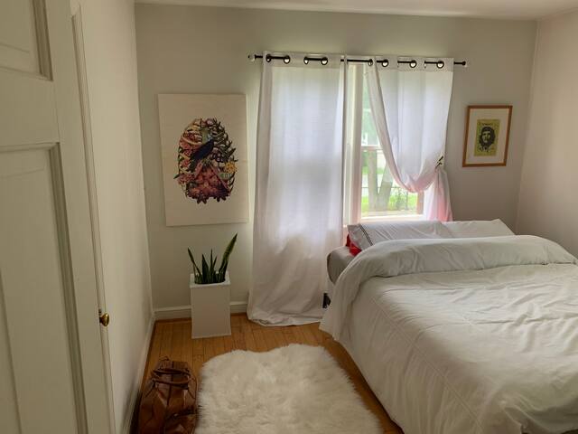 Private One-Bedroom in Cherry Hill near Philly.