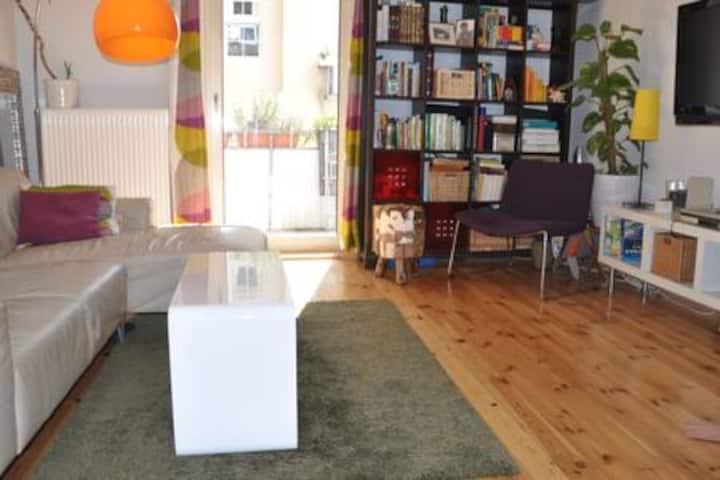 Tolle 2,5 Zi. Wohnung In Schwabing - Munich