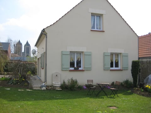 Furnished tourist accommodation "La Ronsardière" near cathedral