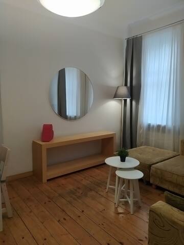 3 bedrooms very central gallery image 2