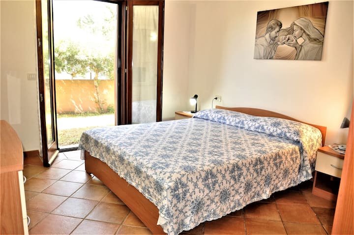 საძინებელი 1