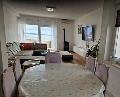 Beautiful place near the sea