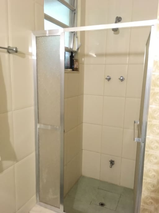 Chuveiro - Shower