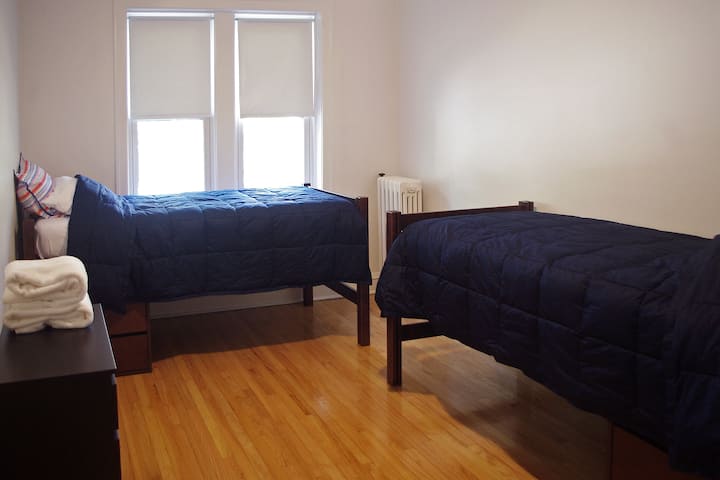 غرفة النوم 2