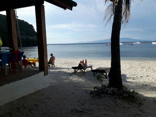 Cataquis Lodge 01
